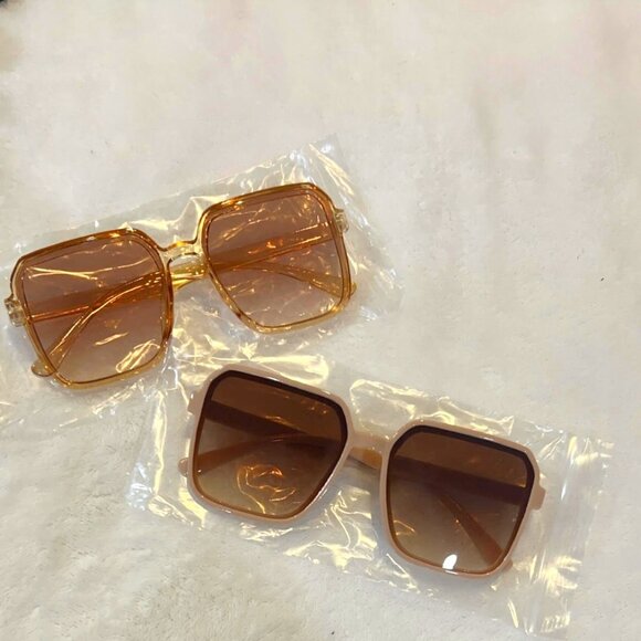 Brand New 2 Pack Of Trending Shades with Matching Case! BRAND NEW - Picture 4 of 4